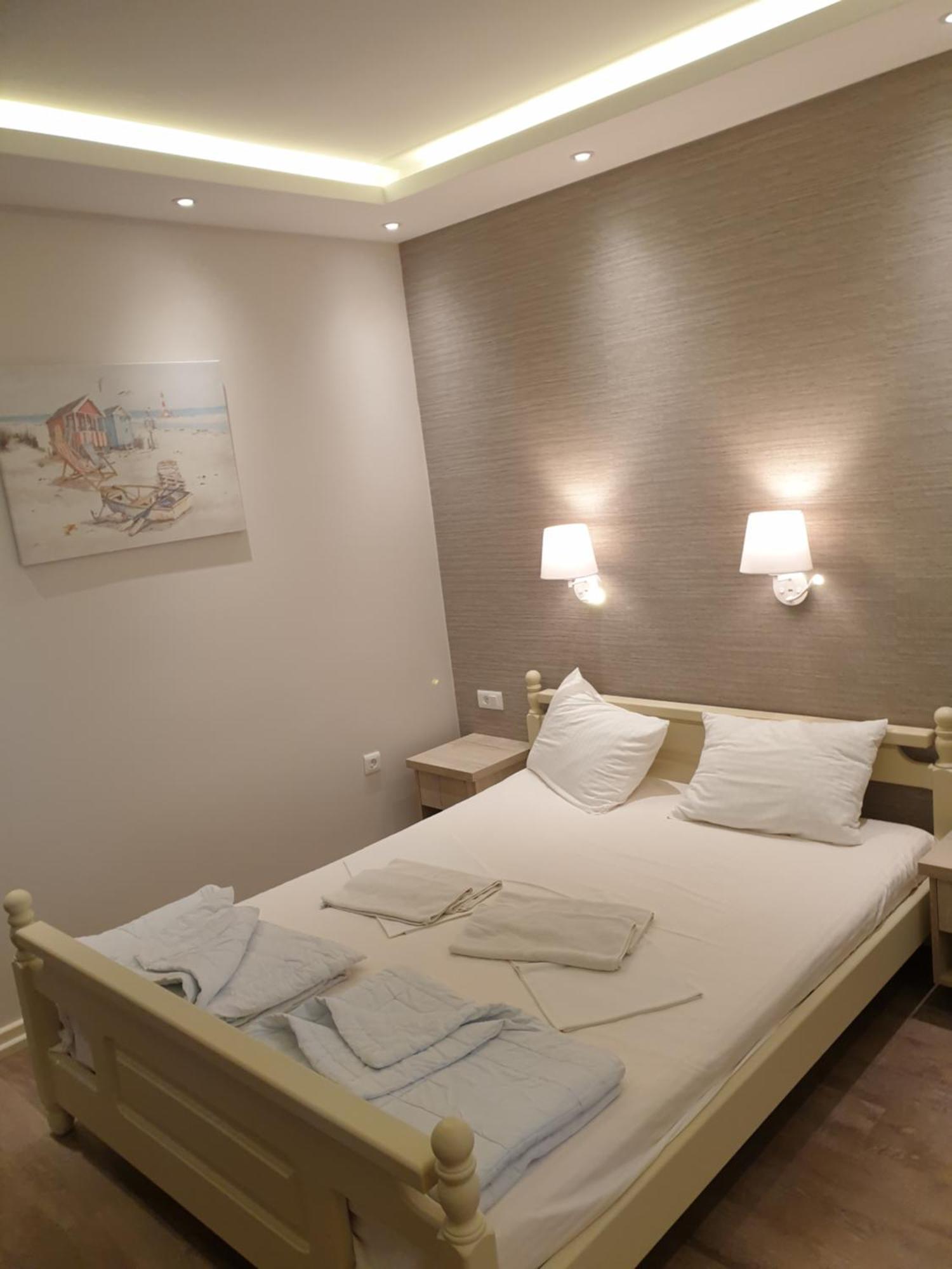 Apartments Srzentic Petrovac na moru Exterior foto